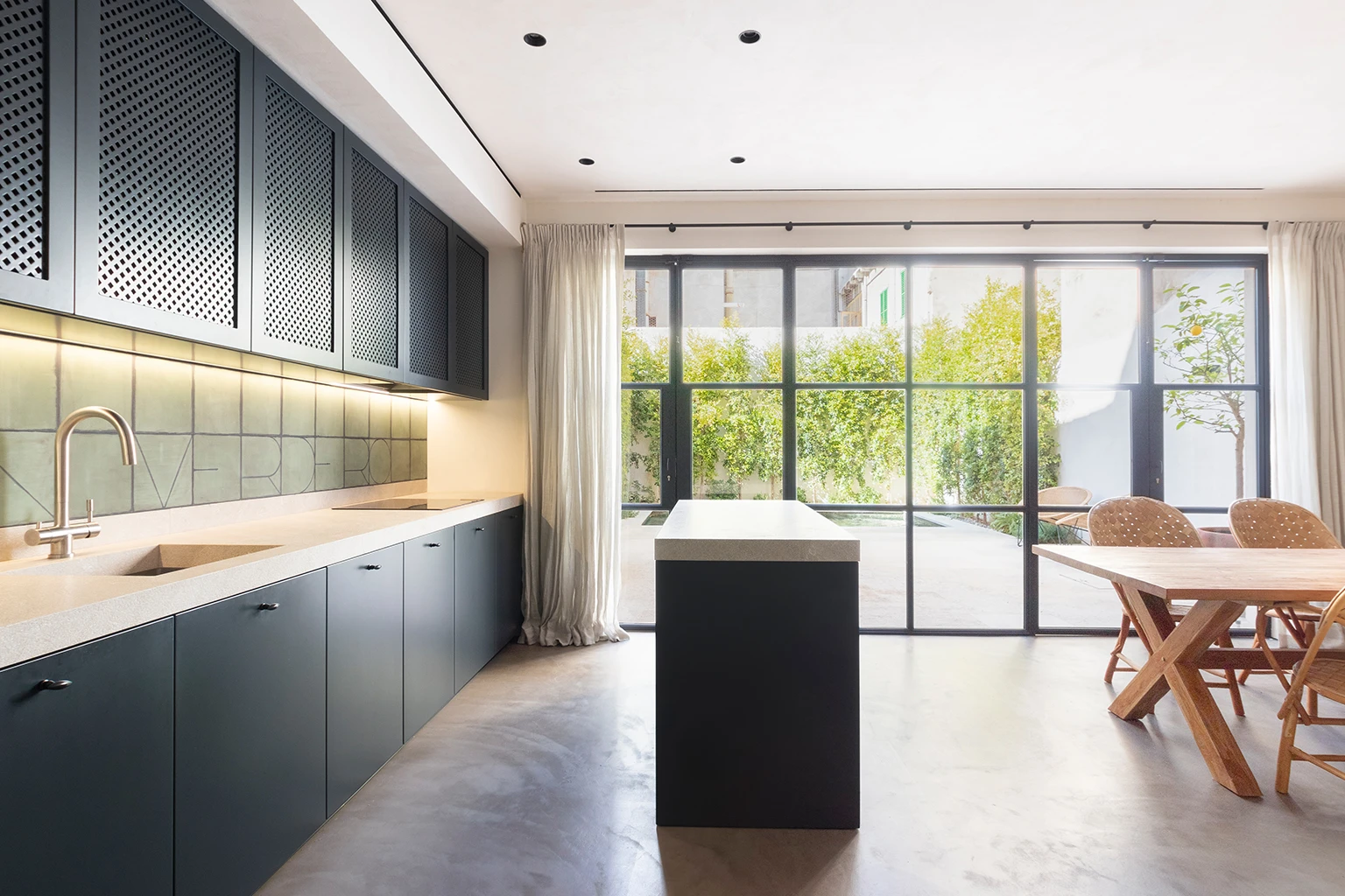 Domum Projects — Santa Catalina House